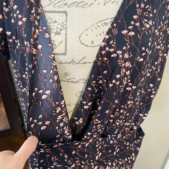 Blouse - Picture 6 of 9